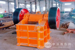 顎式中破破碎機
